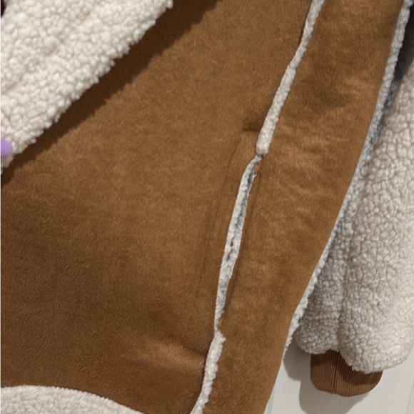 Cream and Brown Sherpa Jacket - Picture 3 of 5